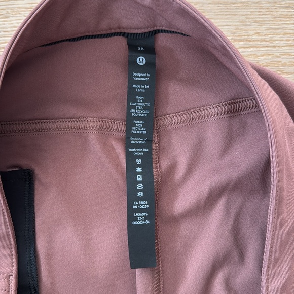 LULULEMON ABC SLIM 38 WARPSTREME SMOKY TOPAZ - Picture 3 of 7